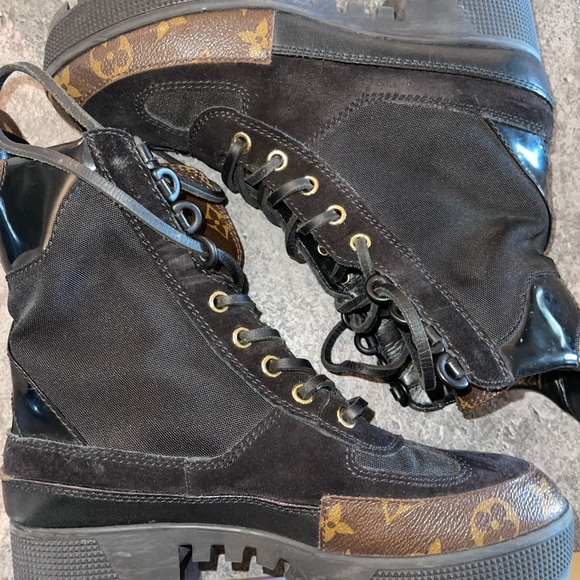 Louis Vuitton combat boots - Picture 4 of 9